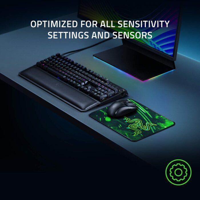 Razer Goliathus Speed Cosmic Edition Soft Gaming Mouse Mat - Small - RZ02-01910100-R3M1 - Image 3